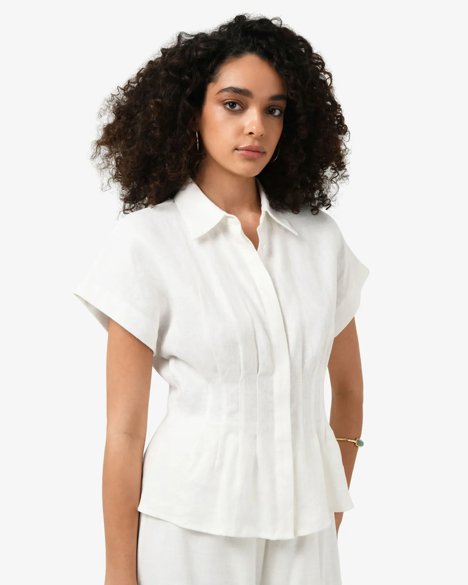 Ami Linen Pleated Tuck Shirt