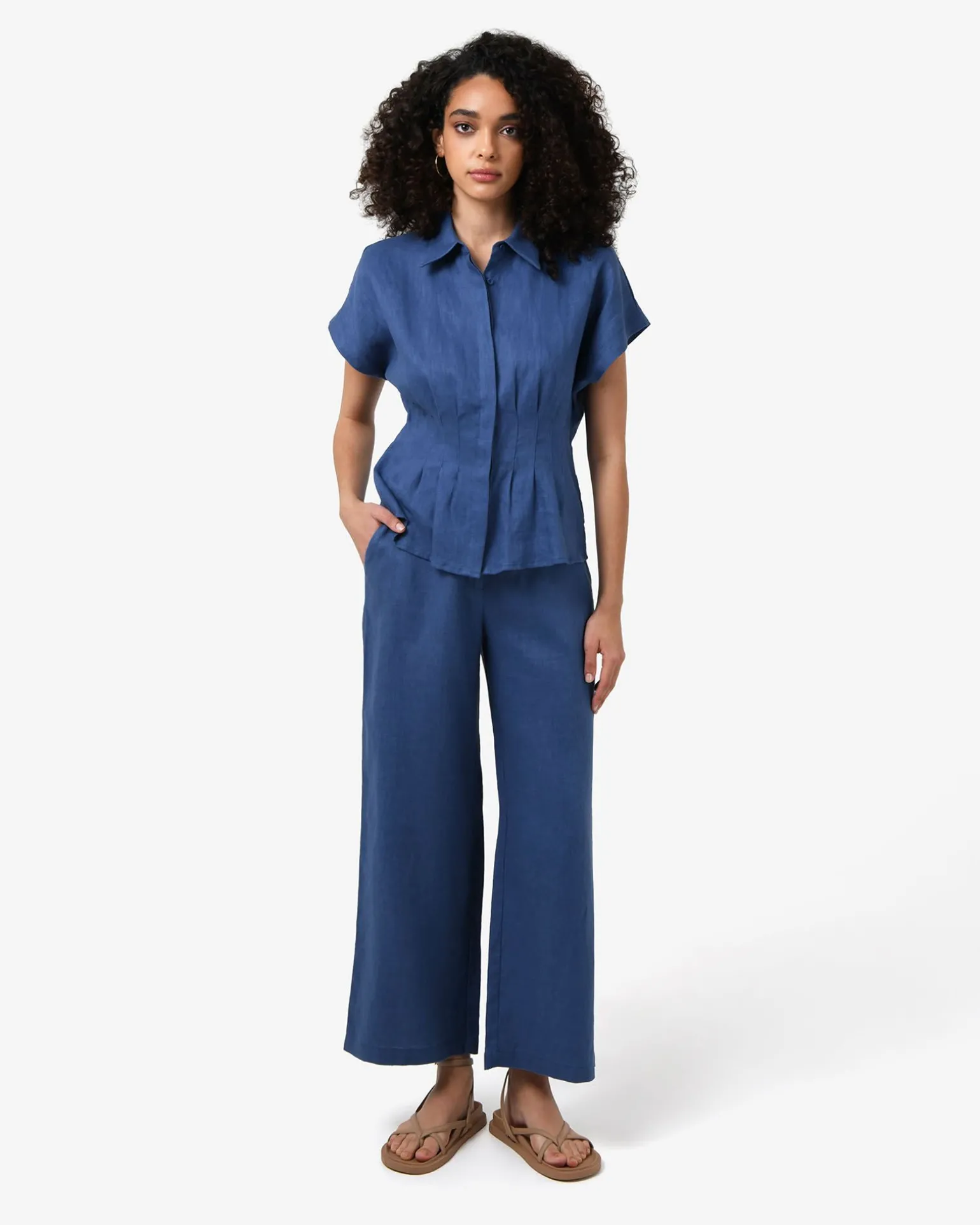 Ami Linen Pleated Tuck Shirt