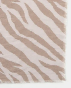 Ashly Scarf