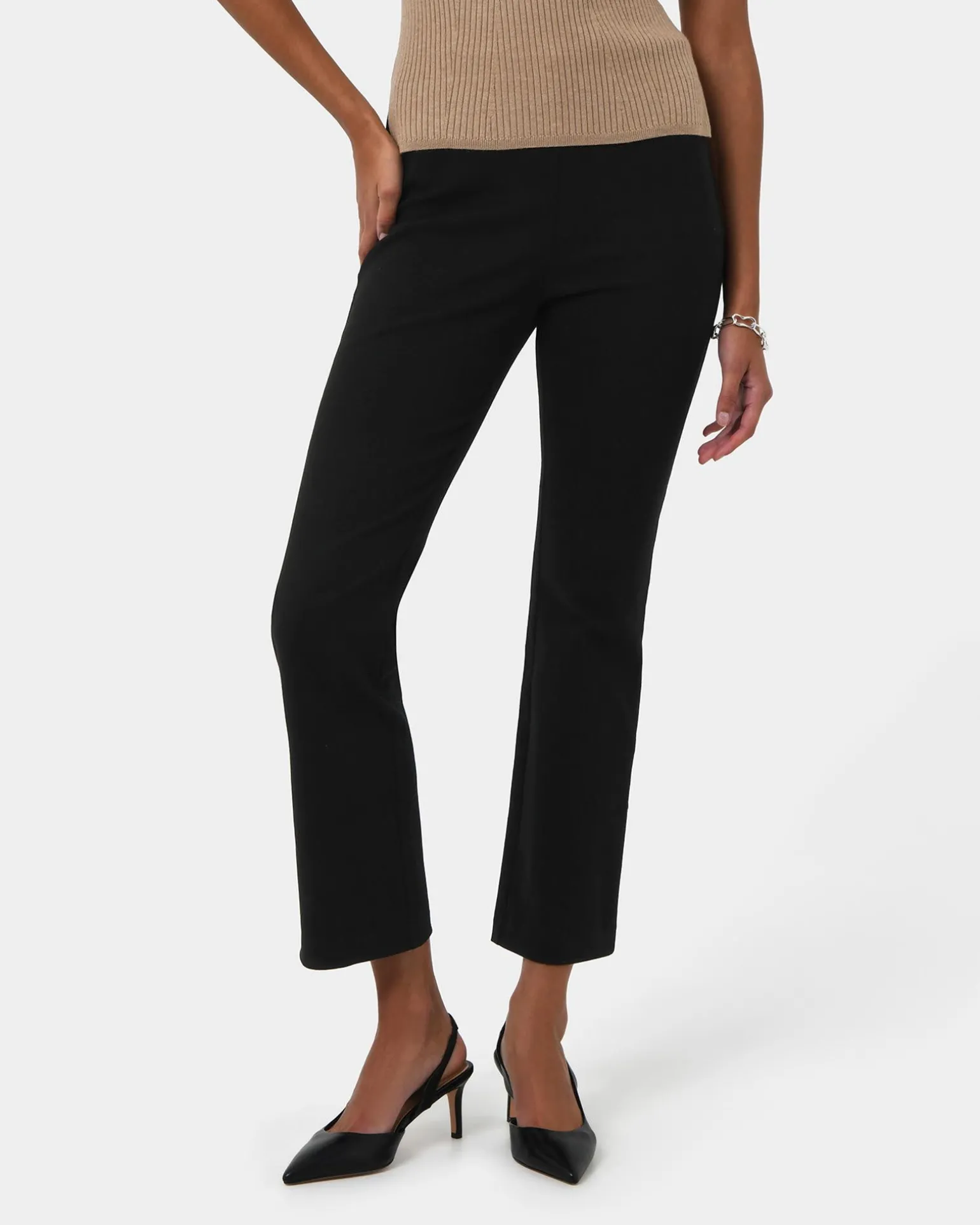 Astrid Flared Jeans
