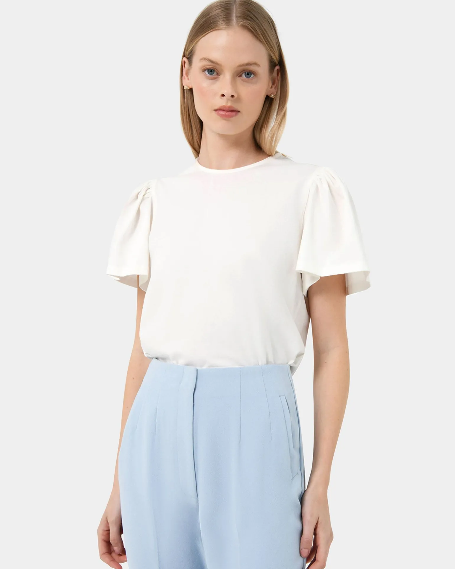 Cayla Gathered Sleeve Tee