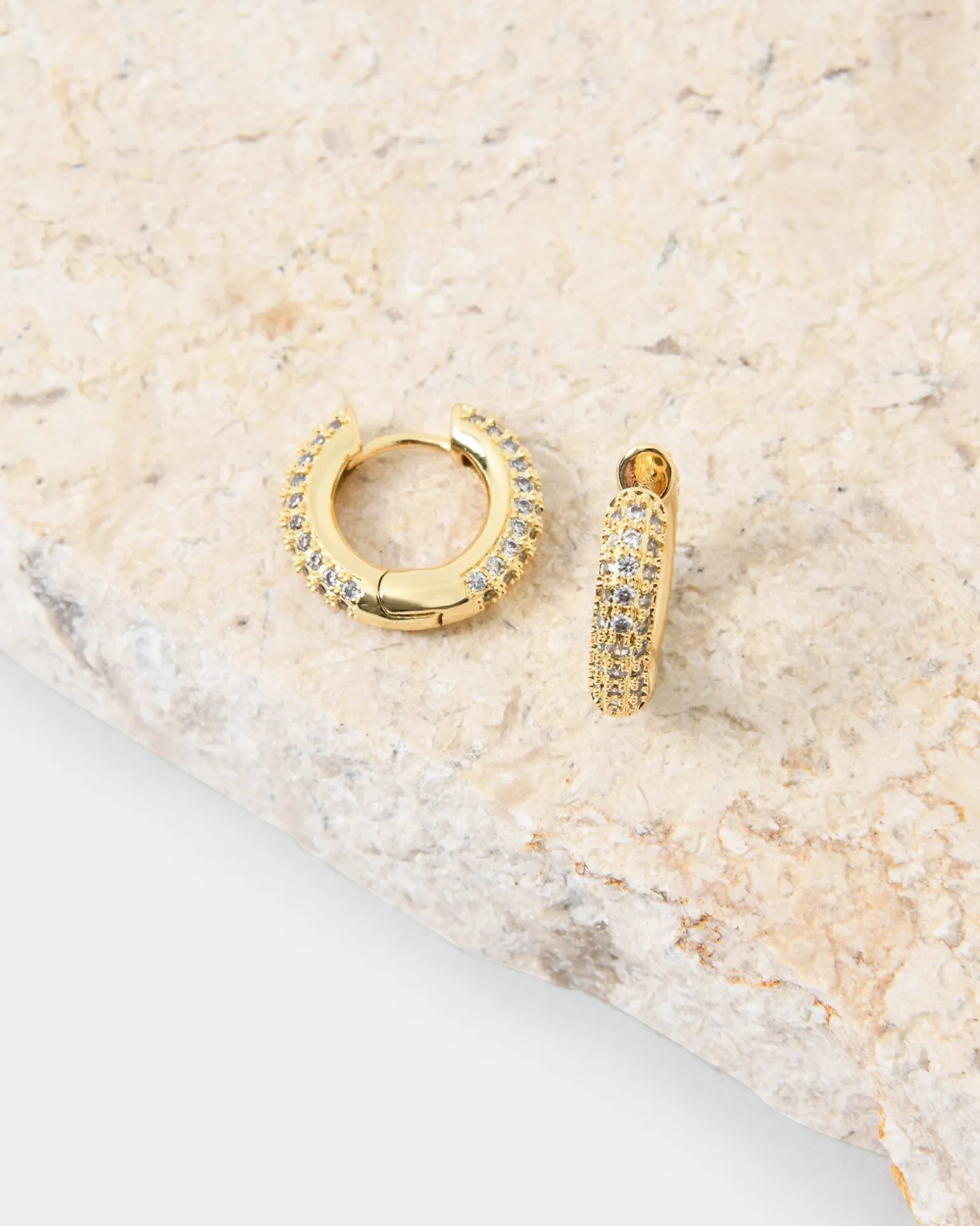 Daliah 16k Gold Plated Earring