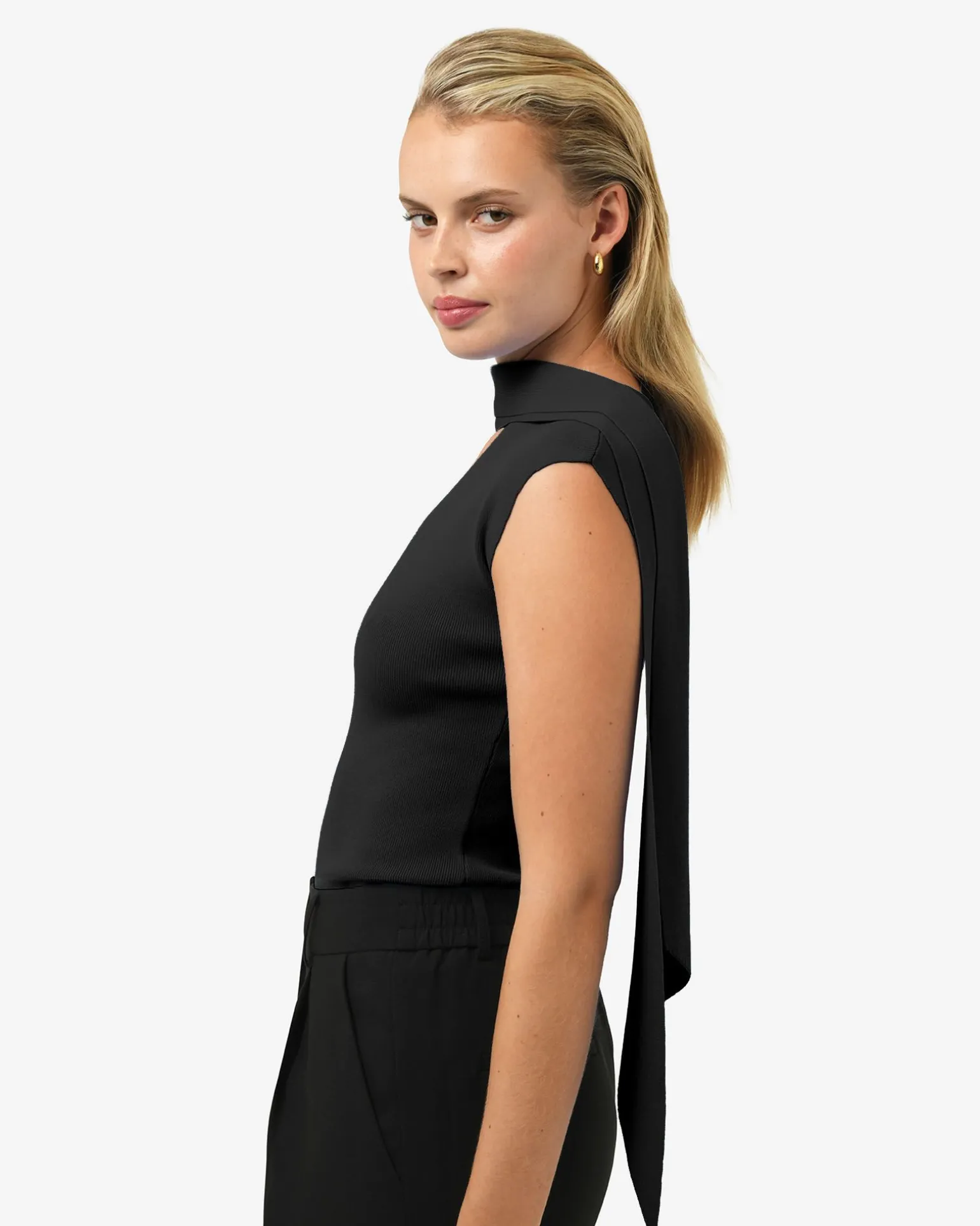 Isadora V-neck Scarf Knit Top