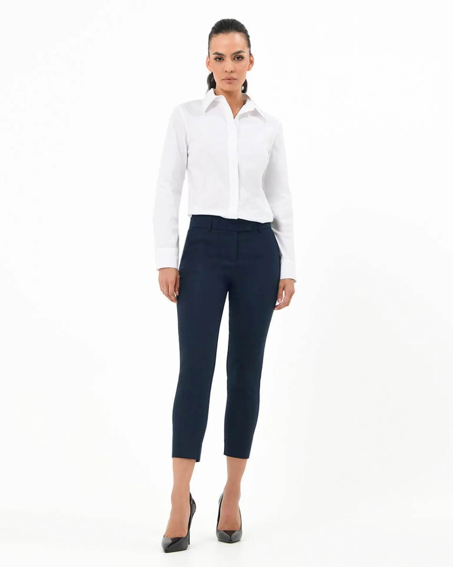 Josie 2 Cropped Notch Pants