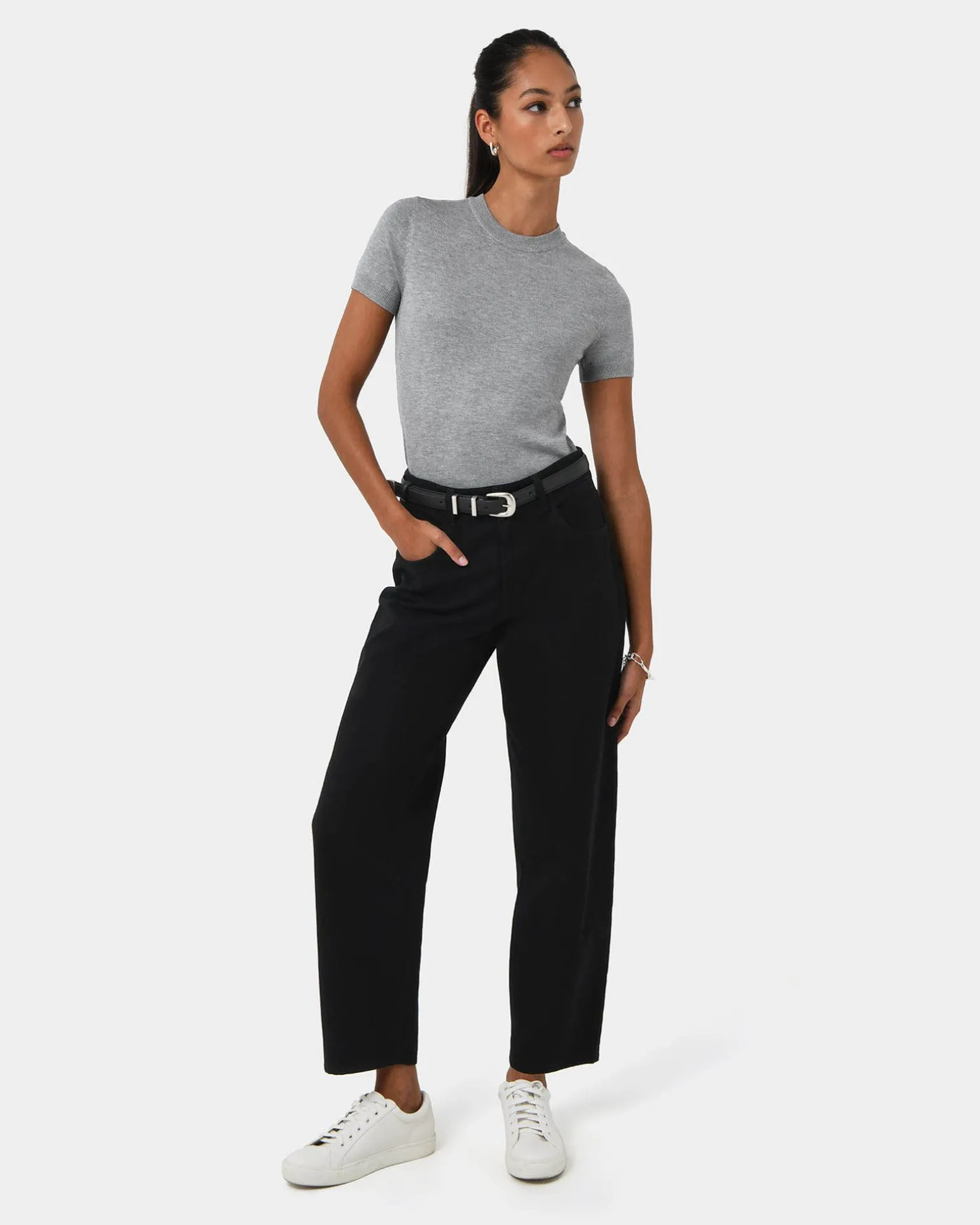 Leighton Barrel Leg Jeans