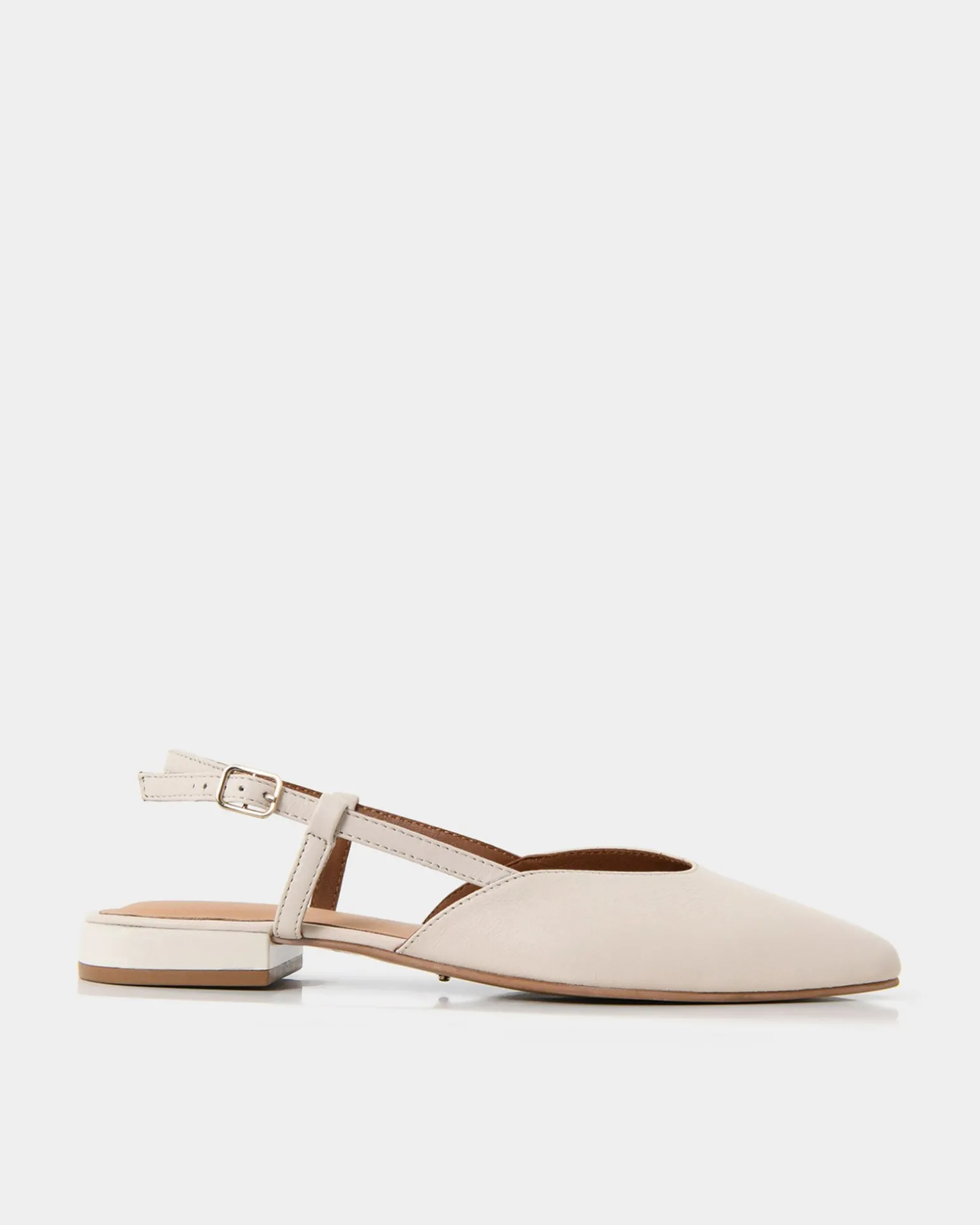 Liyana Leather Flat