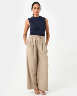 Lulu Ruched Top