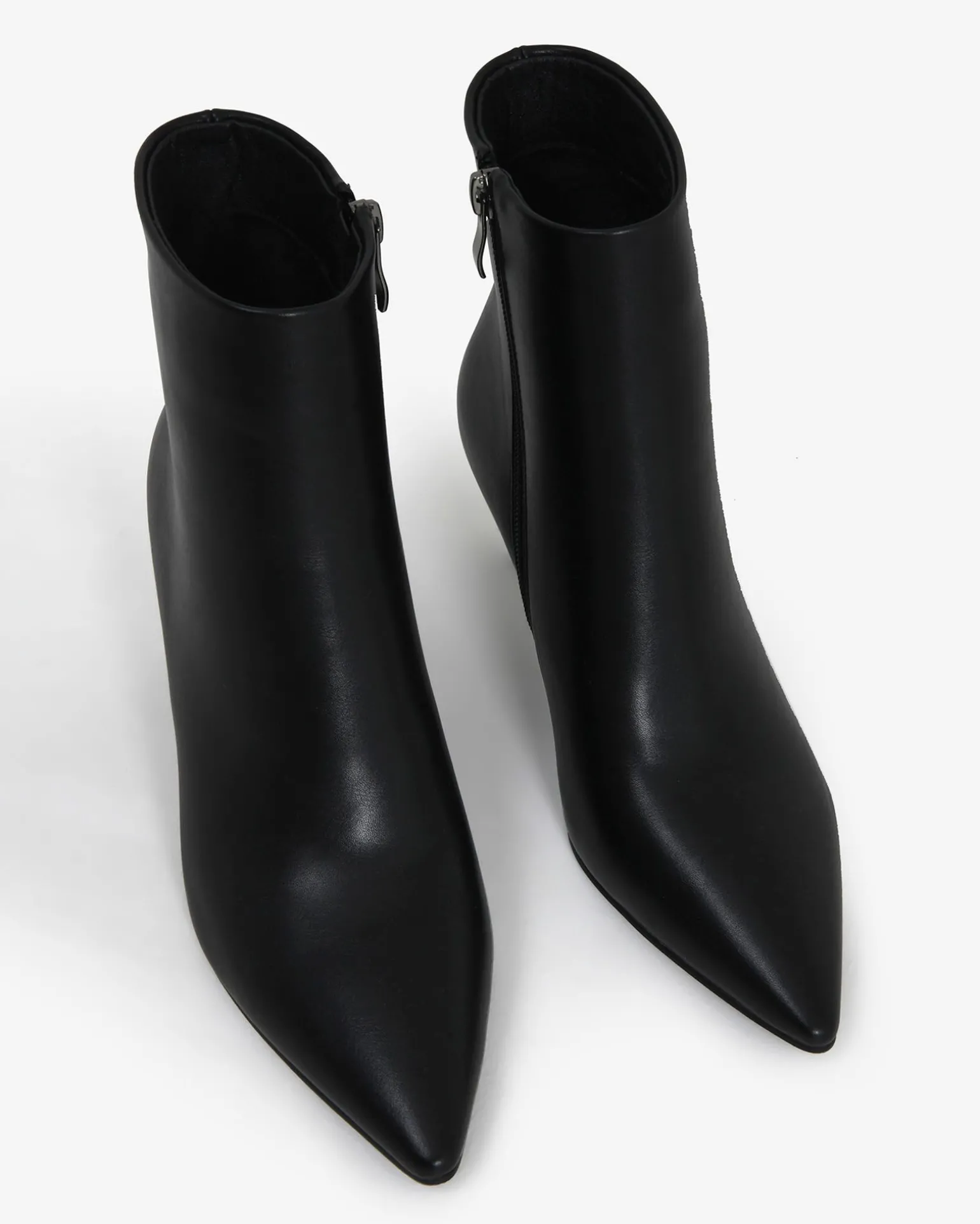 Luxie Pointed Ankle Boots