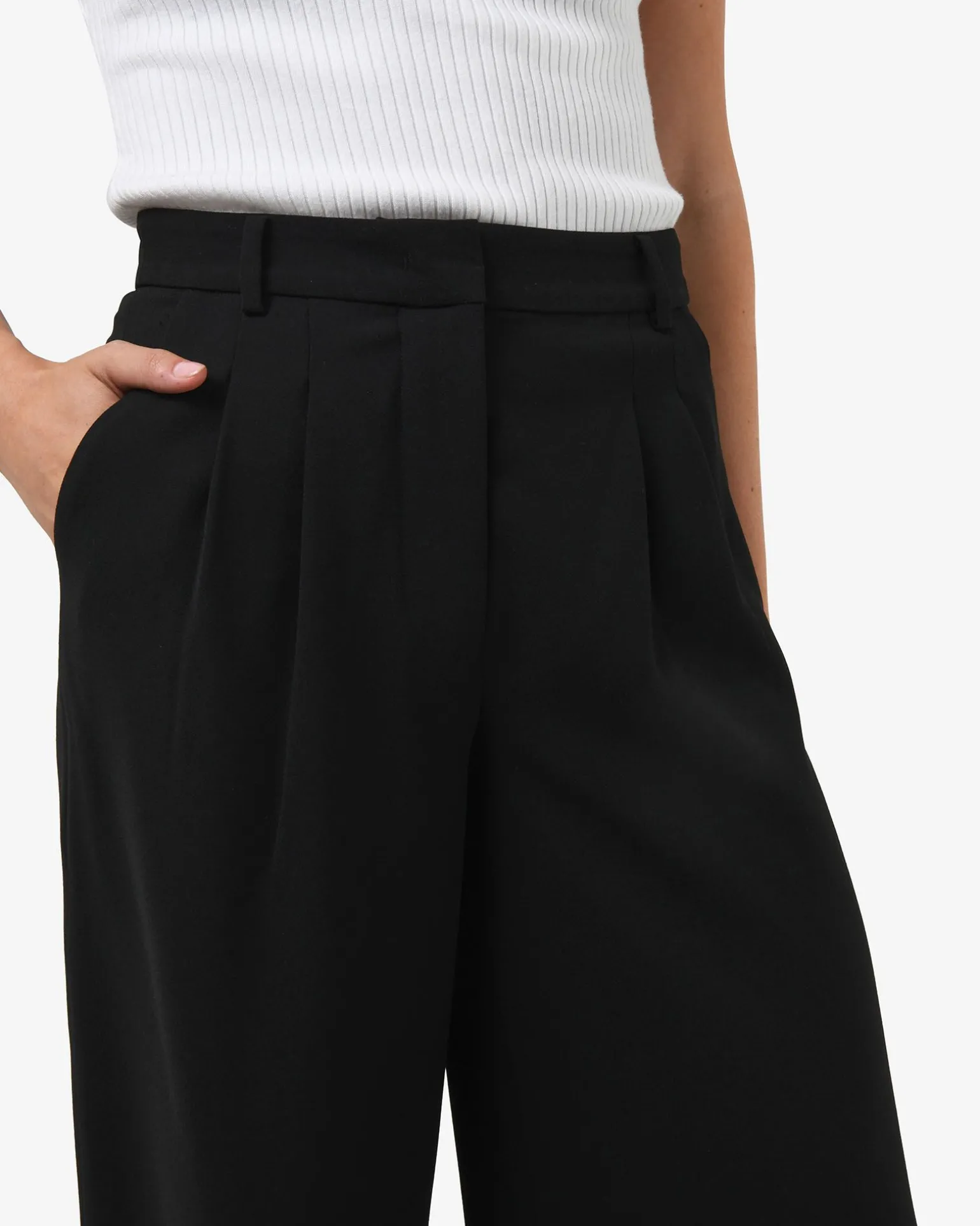 Rumy Wide Leg Tailored Pants