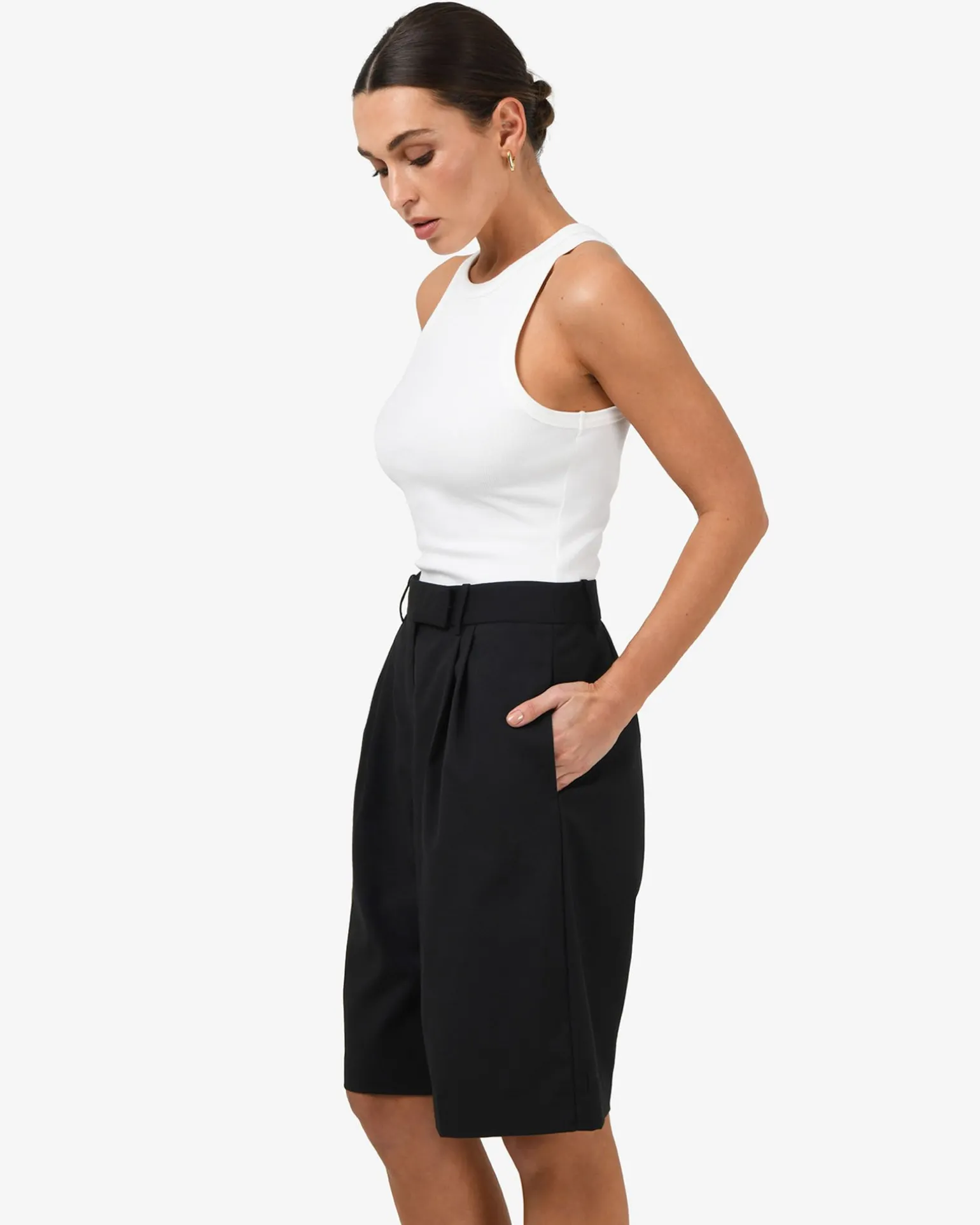 Sonique Tailored Short