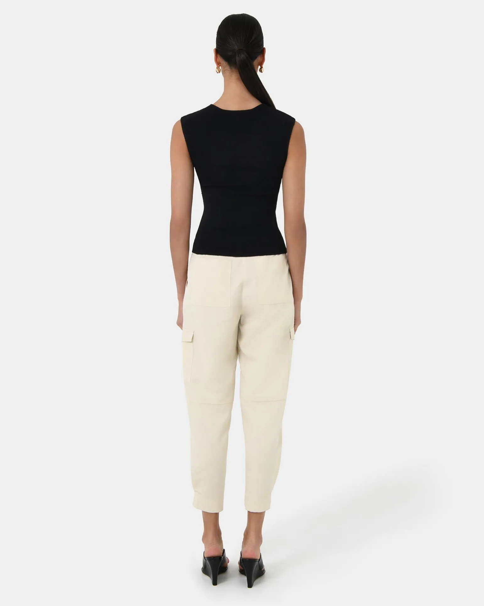 Viviana Sleeveless Knit Top
